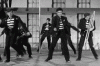 26vUSolj2jF2m2c00.gif